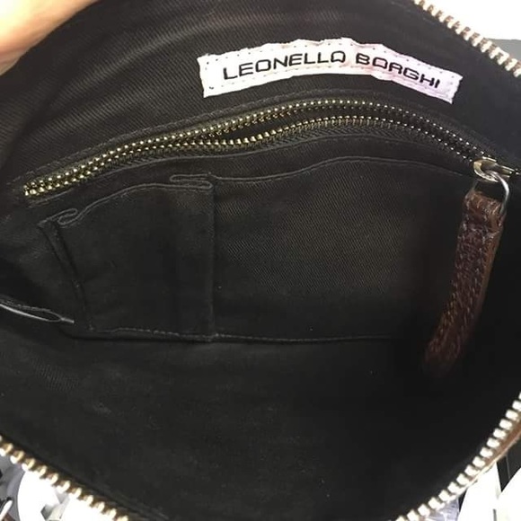 🆑Unique Brown Leather Crossbody - Picture 6 of 10